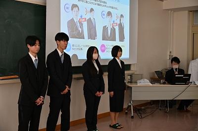 ３年生　社会人にむけての「着こなし講座」