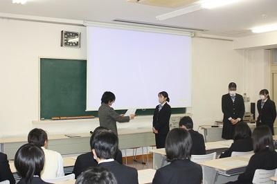 ３年生が最後の学年集会を行いました
